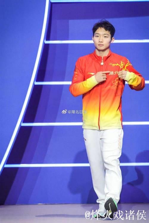 十五运会：王宗源夺男子1米板金牌，郑九源摘铜
